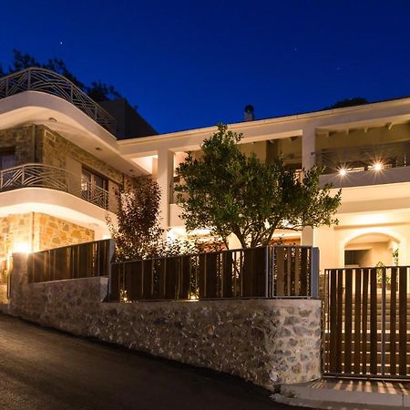 Villa Angelica Meronas Luaran gambar