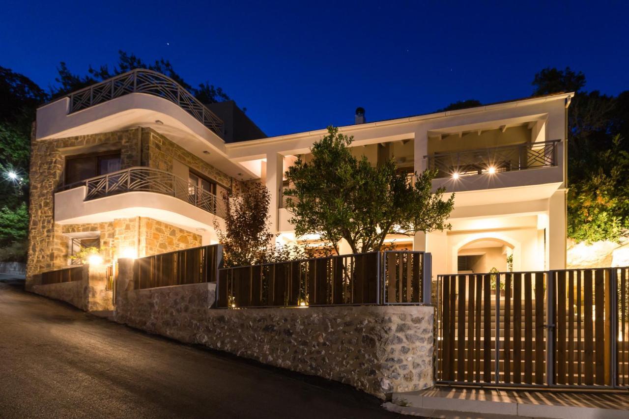 Villa Angelica Meronas Luaran gambar