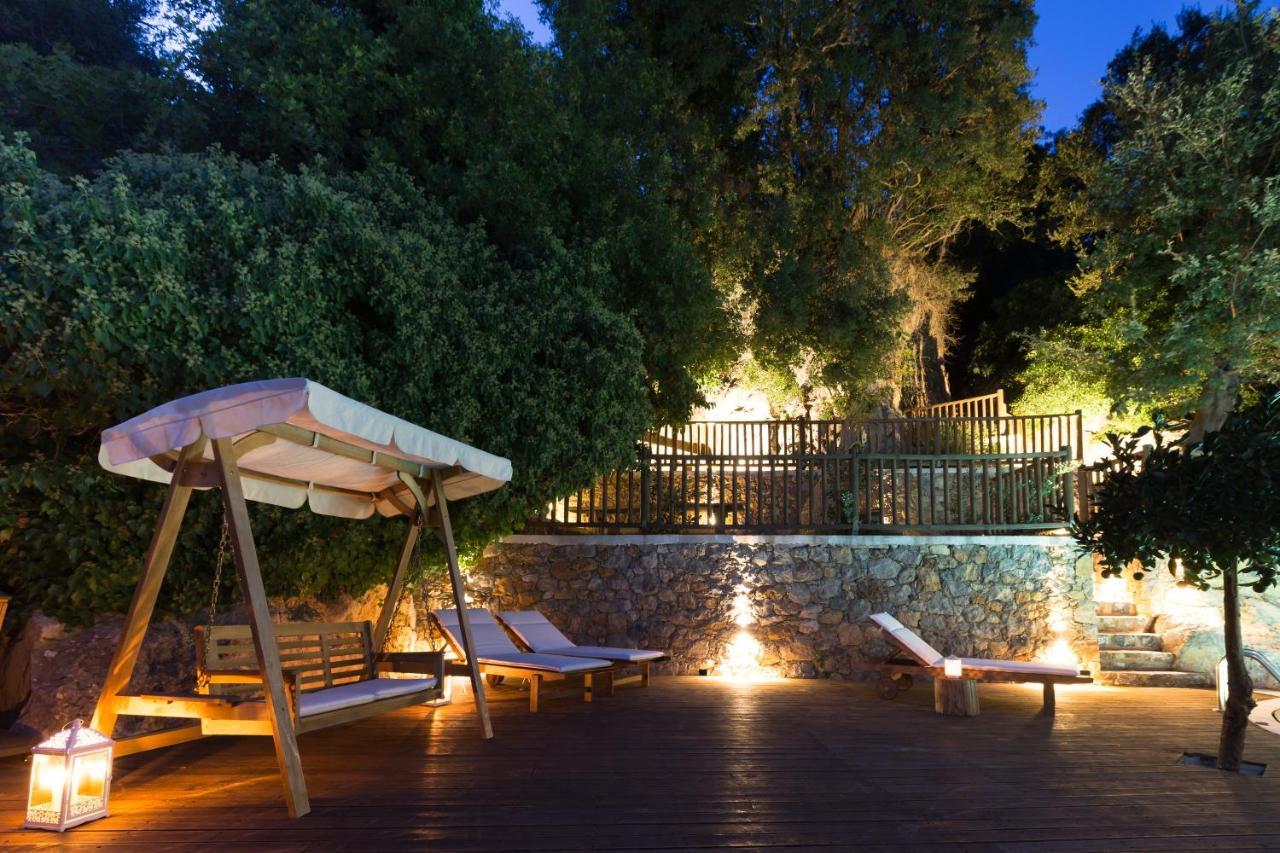 Villa Angelica Meronas Luaran gambar